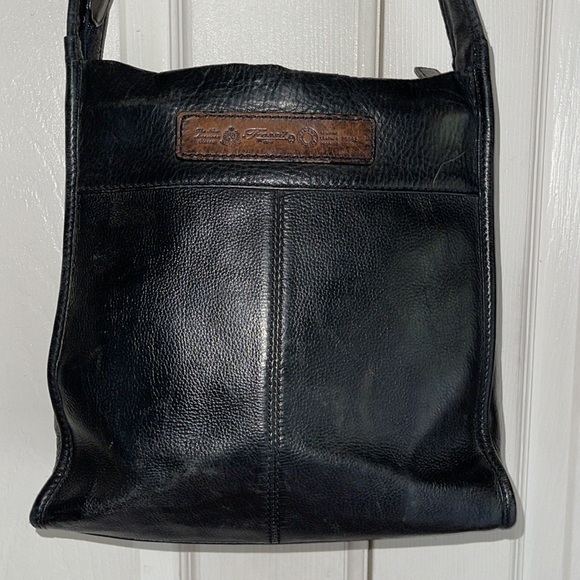 Fossil The New American Classic Black Leather Shoulder Bag - Picture 3 of 12
